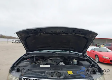 2009 Chevrolet Suburban 1500 Ltz z USA, uszkodzony, nr VIN 1GNFC36039R182142